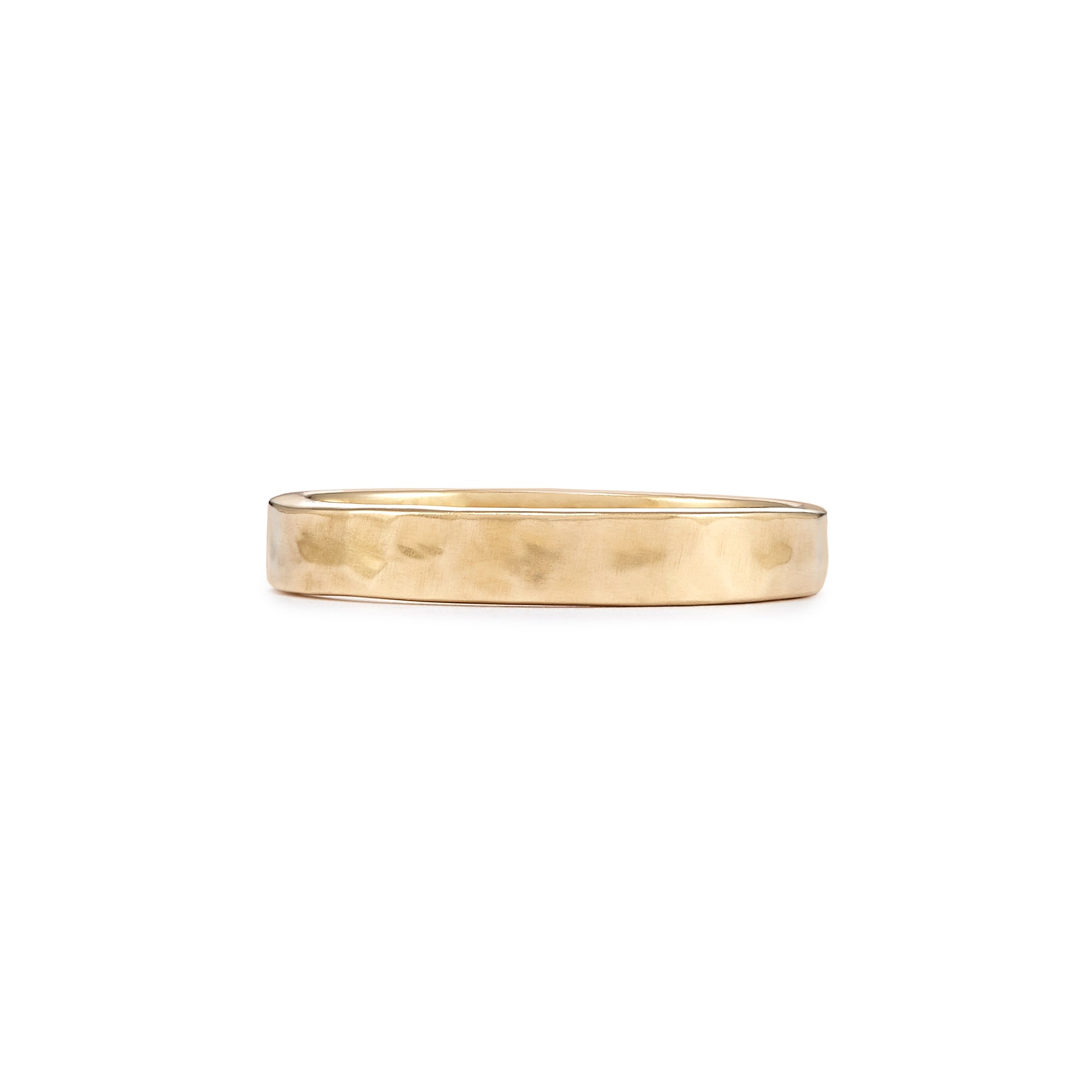 The unisex 3.5mm Classic Band in 14k gold features a lovely hammered texture with a soft matte finish.