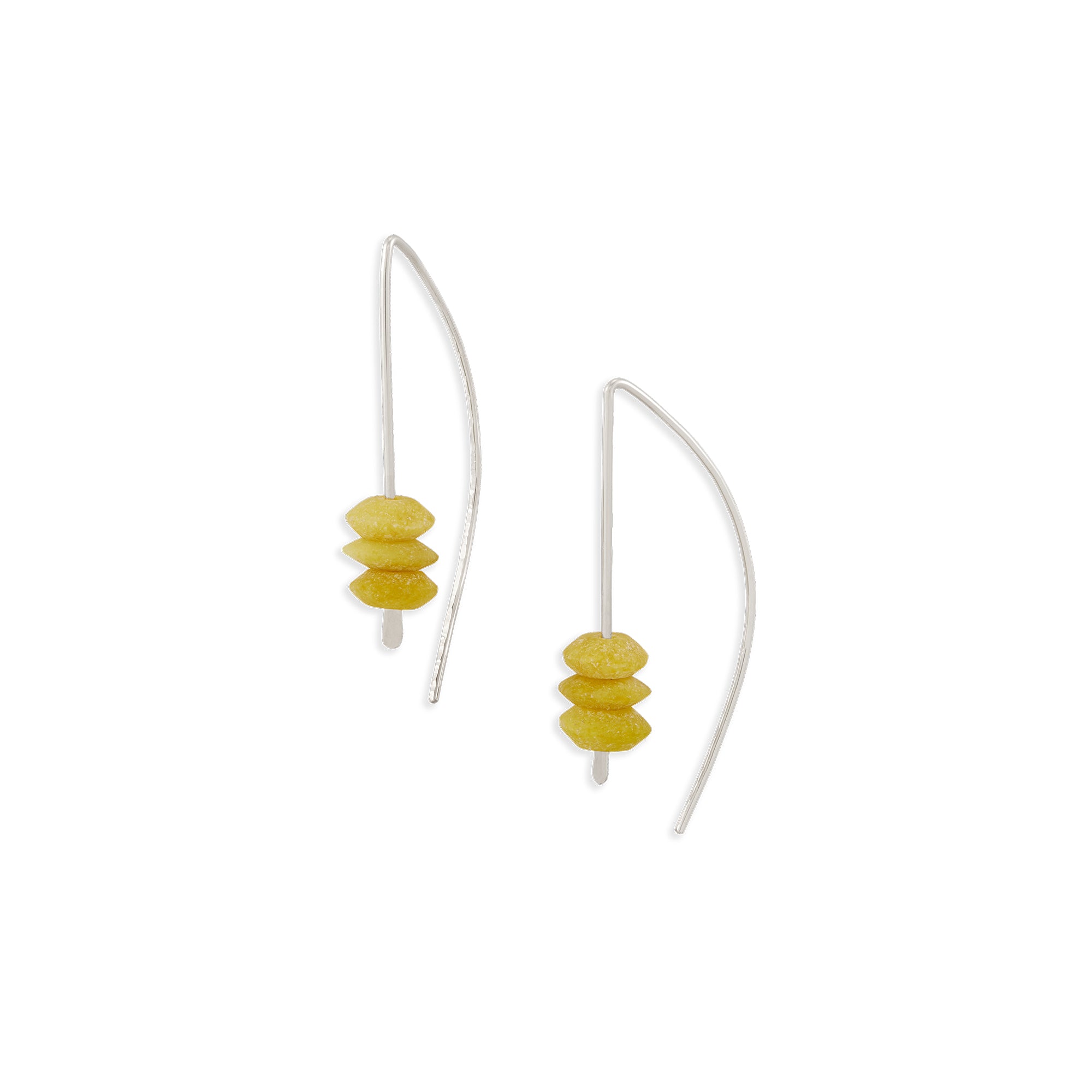 A modern threader earring with a pop of color from semi-precious onyx stones, the arch earring is sure to be a staple piece.