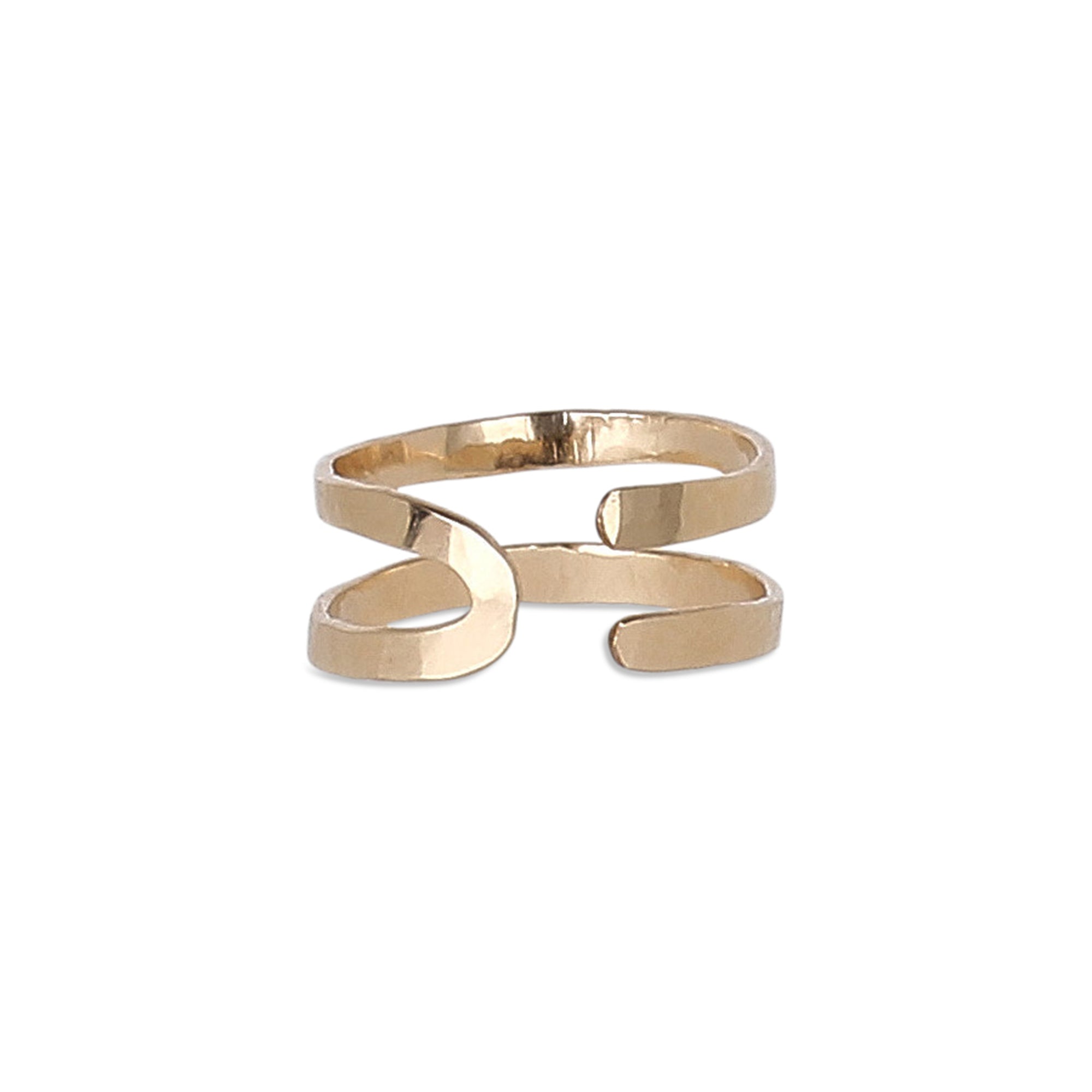 With a sleek, modern, and sculptural design, the hand-forged Joan Ring has a distinctive, minimal presence.